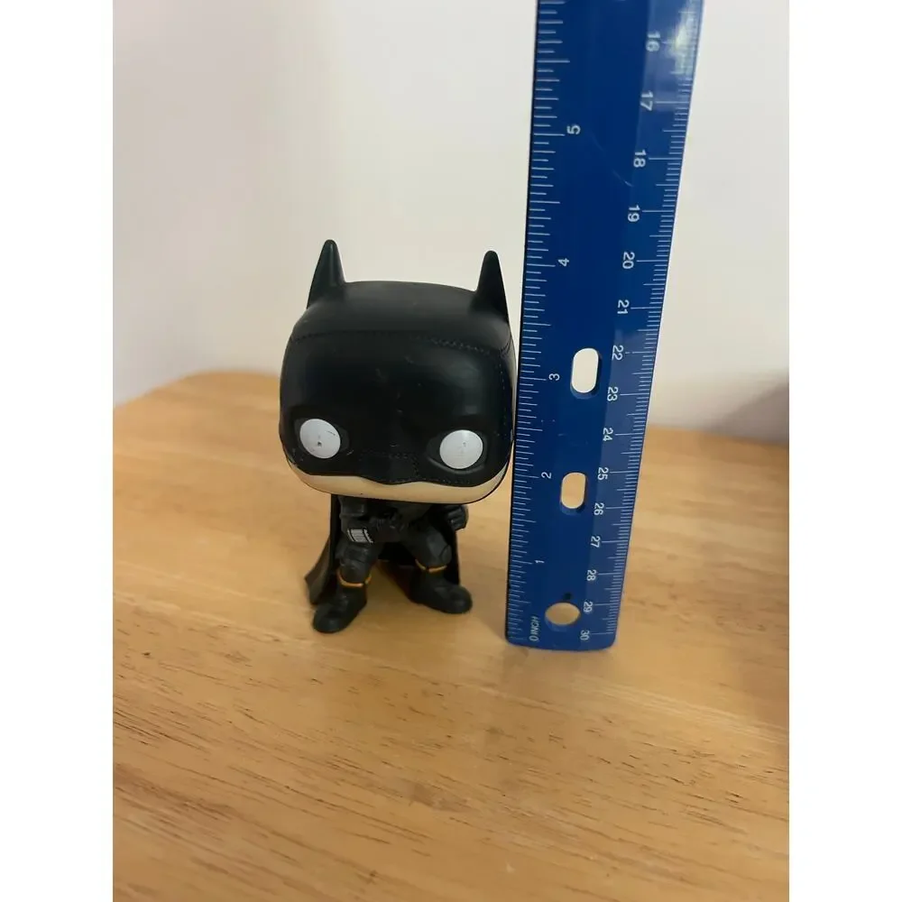 Funko Batman Mini Figure – Black Suit – 4